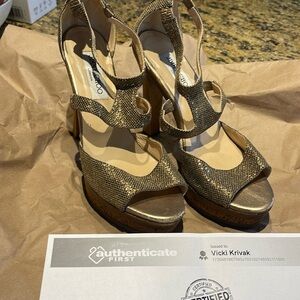 Jimmy Choo made in Italy SZ 9!  Certification will be provided. Heal 4”